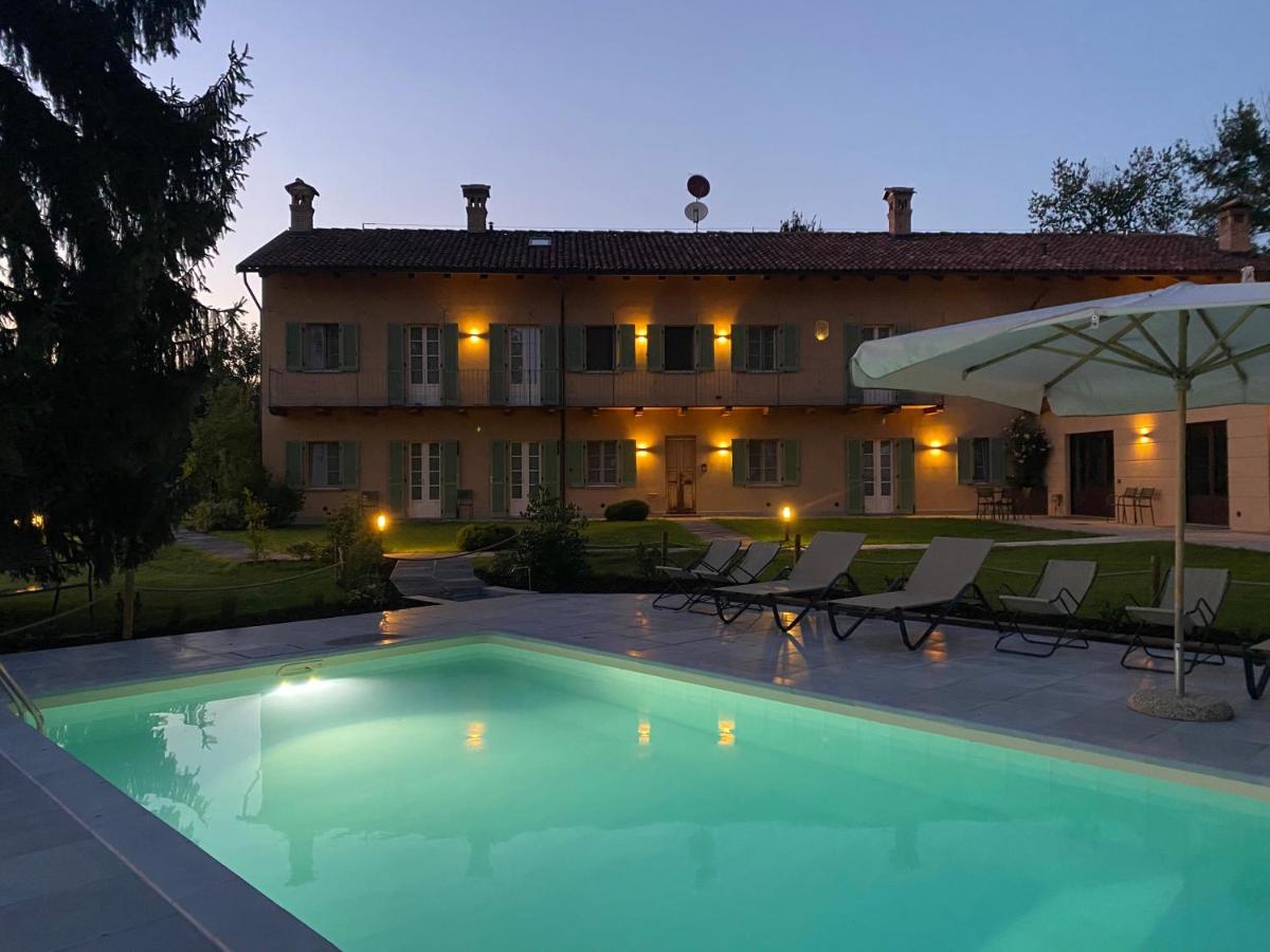 Sangrato 1883 Villa Monteu Roero Exteriör bild